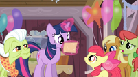 Twilight finish reading S02E14