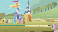 Applejack's long jump attempt S01E13