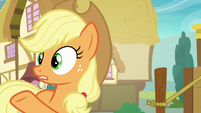 Applejack "if one of 'em overdoes it" S8E5