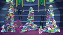 Book being levitated away from Spike S5E22