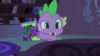 Spike telling Twilight what happens in his comic book.