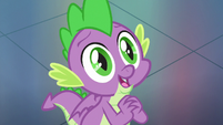 Spike looking excitedly at Sludge S8E24