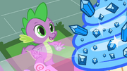 Spike sapphire cupcake S2E10