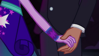 Twilight Sparkle holding Timber Spruce's hand EG4