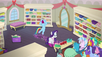 Rainbow Dash groaning at Rarity's slowness S8E17