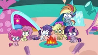 Rarity successfully starts a fire PLS1E11a.png (859 KB)