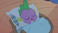 Spike sleeping S1E24