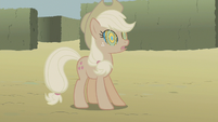 Applejack's colors completely dulled S2E01