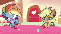 Dash and AJ making friendship necklaces PLS1E12a