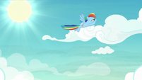 Rainbow Dash flying at high speed S8E20