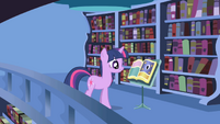 Twilight finds "Mare in the Moon" entry in second book S1E01