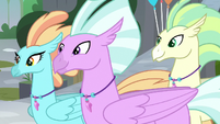 More Hippogriffs approach Princess Twilight S8E6