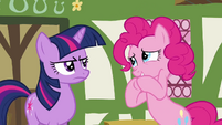 Pinkie Pie 'Whatcha doing' S3E3