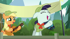 Rara singing passionately S5E24.png