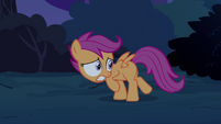 Scootaloo walking 2 S3E06