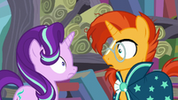 Starlight and Sunburst looks at each other S6E2