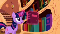 Twilight looking for a cure for the cutie pox S2E06