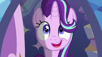 Door starts to close on Starlight Glimmer S7E24