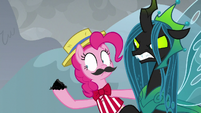 Pinkie's Chrysalis doll reduced to ashes S9E25