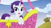 Rarity hears yovidaphone music S8E18