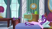 No more freak-outs for the rest of this episode, Twilight.