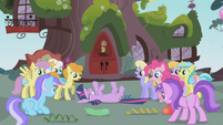 Twilight gets party dropped S1E03