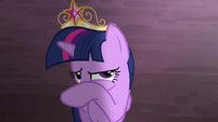 Twilight looking at the light S4E02