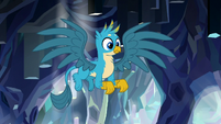 Gallus listening to Silverstream S8E22