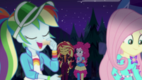 Sunset and Pinkie returning to the RV EGSBP