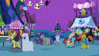 Mr. and Mrs. Cake in their Nightmare Night costumes.