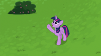 Twilight waving back at Spike S8E24