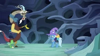 Discord resigned "okay" S6E25