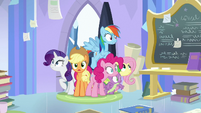 Main ponies burst into Twilight's room S9E25