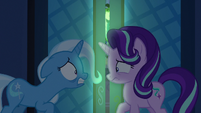 Starlight and Trixie looking intensely worried S6E25