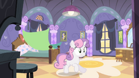 Sweetie Belle bolting out of bed S4E19