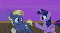 Twilight Sparkle saying goodbye to Star Tracker S7E22