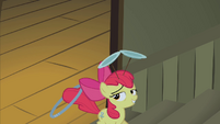 Apple Bloom walking up the stairs S2E06