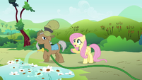 Fluttershy talking to Mr. Greenhooves S2E19