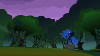 Nightmare Moon stands on her altar!