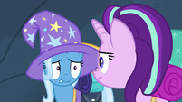 Starlight and Trixie look uncertain at each other S6E26
