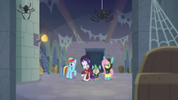 Rarity disgusted by the filthy catacombs S9E4