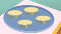 Unbaked pies S01E22