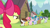 Apple Bloom watches Rumble leave with campers S7E21
