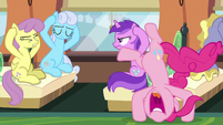 Pinkie doing cartwheels S7E4