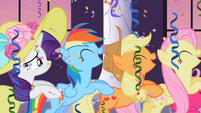 Rainbow Dash's cutie mark over her wing S2E9