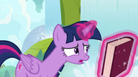 Twilight "Dusty Pages prided herself" S9E5