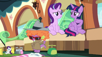 Twilight and Starlight amused by Spike S6E16