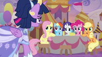 Twilight appears exhausted from coronation S9E26