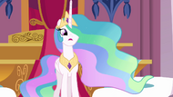 Celestia informs Twilight about the Crystal Empire S3E01