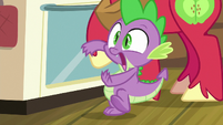 Spike unable to stop himself S8E10